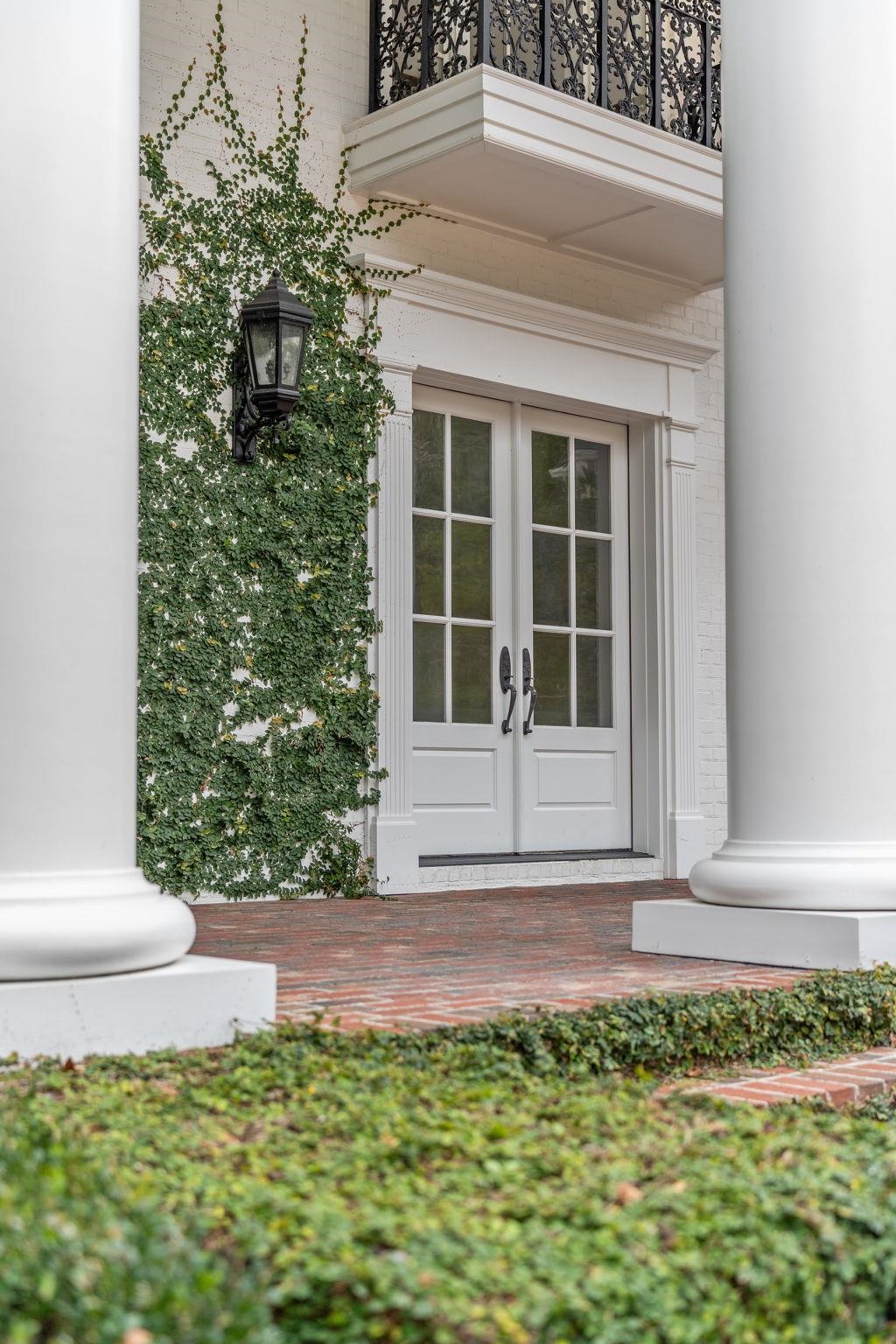 3904 W Millers Bridge Road