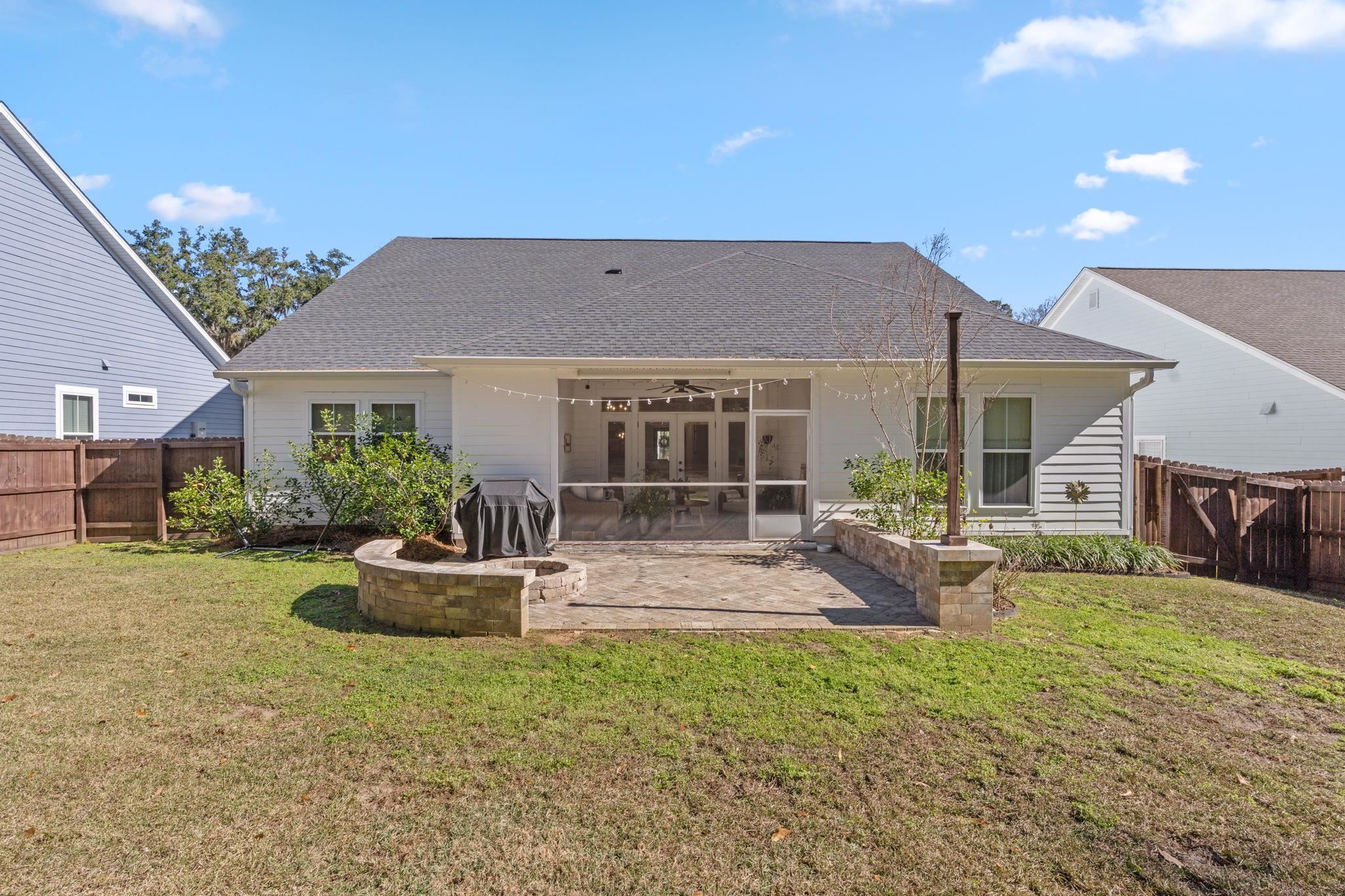 5761 Village Ridge Lane