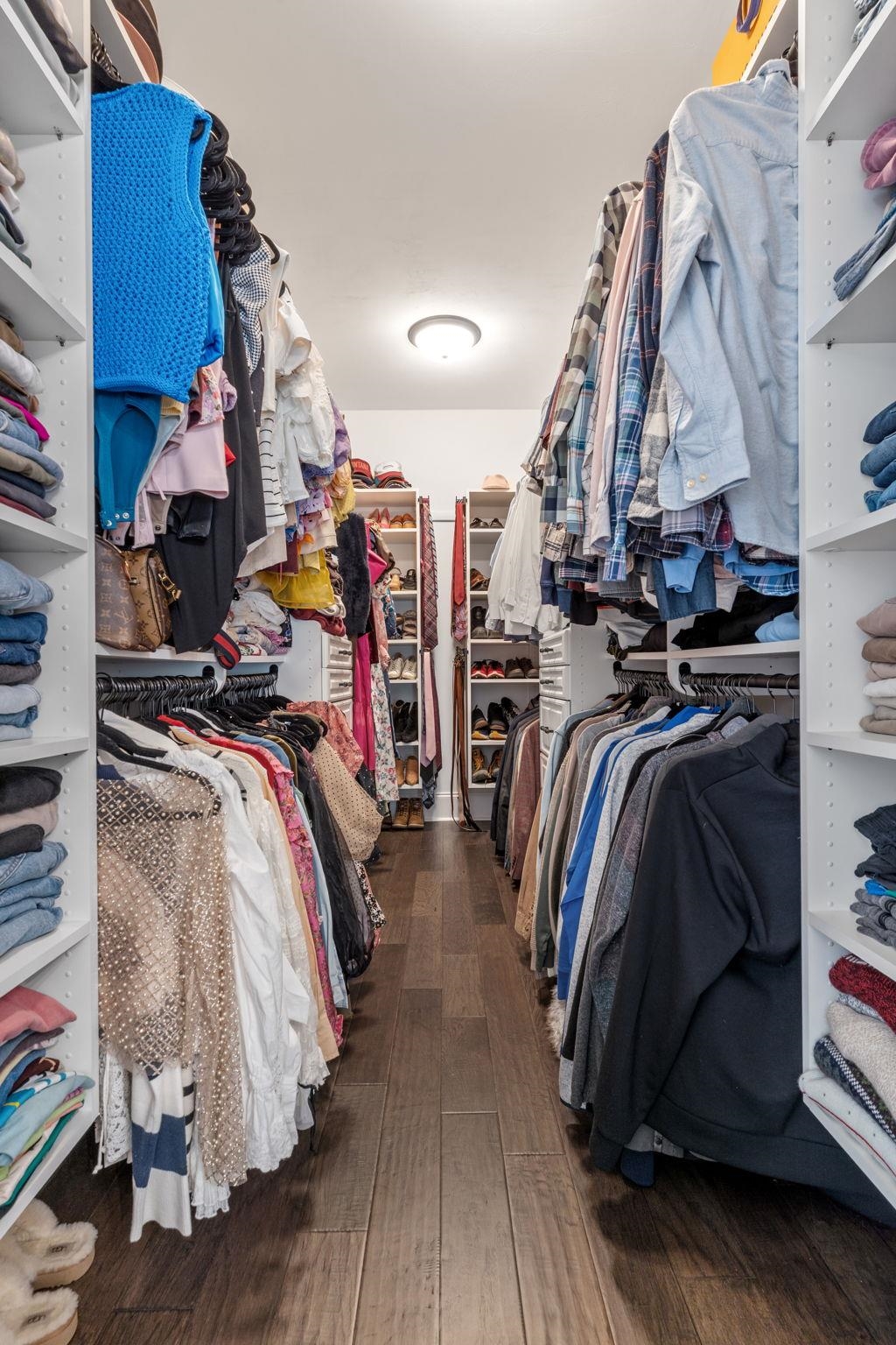 5761 Village Ridge Lane