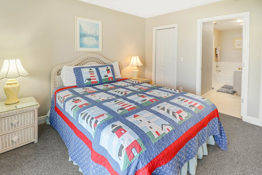 124 Sabal Cir, 32456
