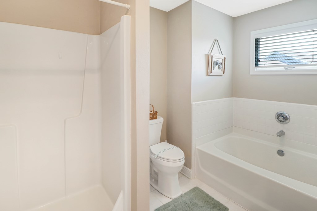 124 Sabal Cir, 32456