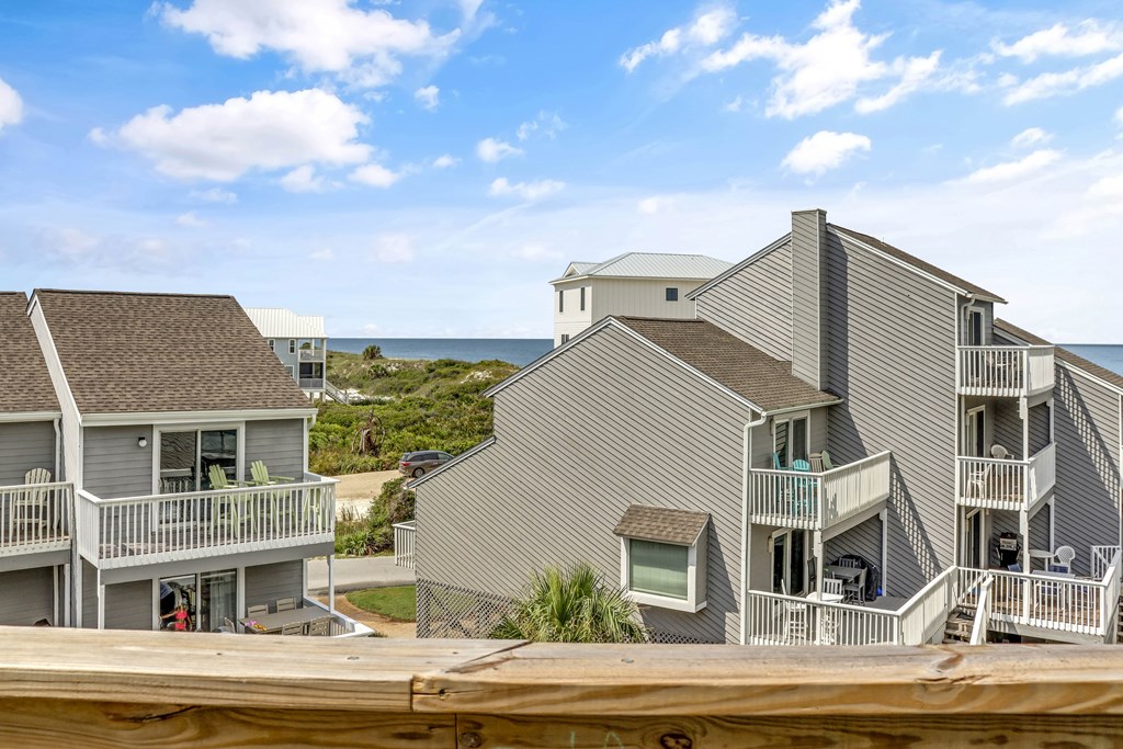 124 Sabal Cir, 32456