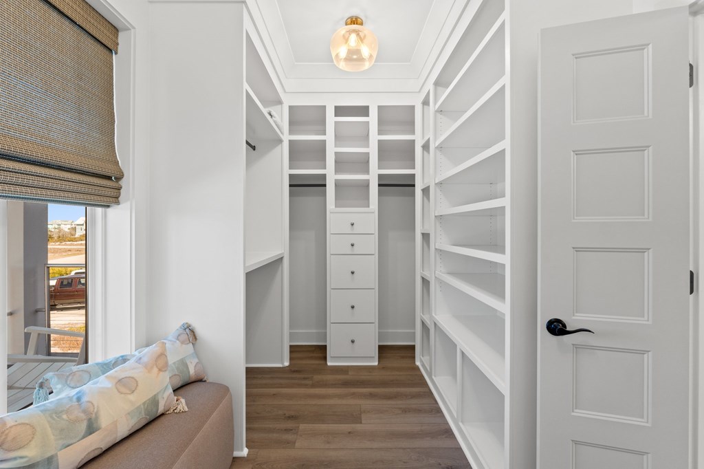 7052 Leeward St, 32456