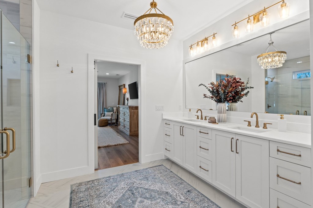 7052 Leeward St, 32456