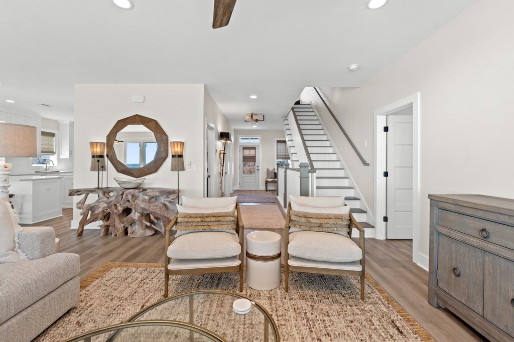 7052 Leeward St, 32456