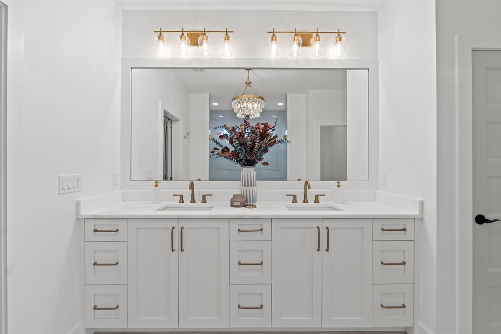 7052 Leeward St, 32456