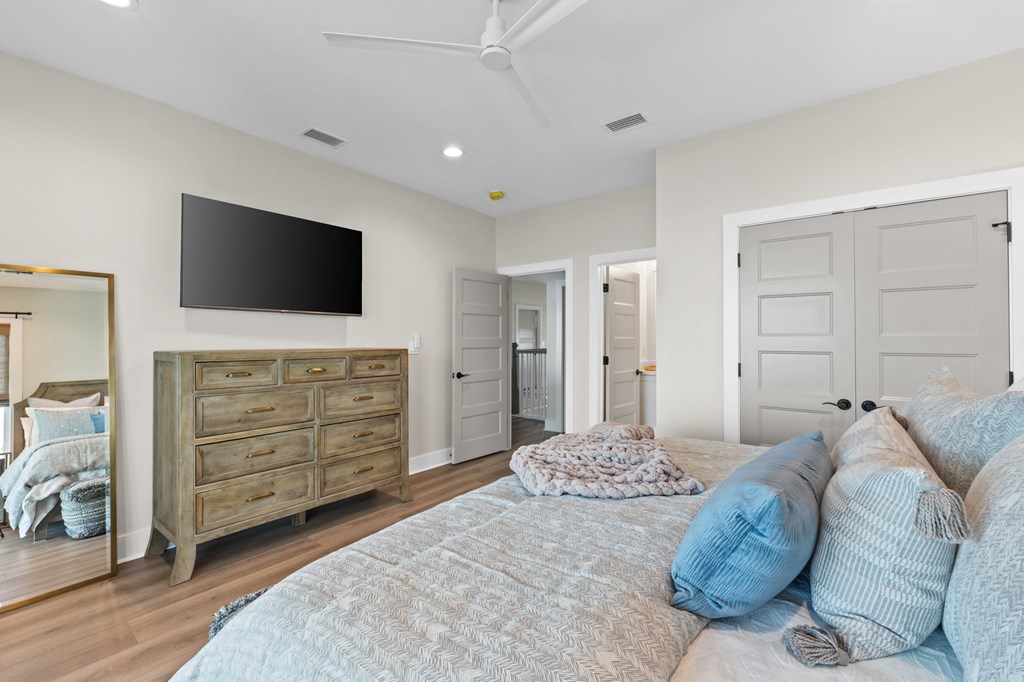 7052 Leeward St, 32456