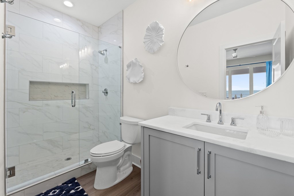 7052 Leeward St, 32456