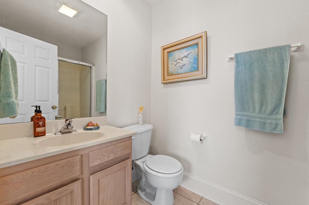 253 Parkside Cir, 32456