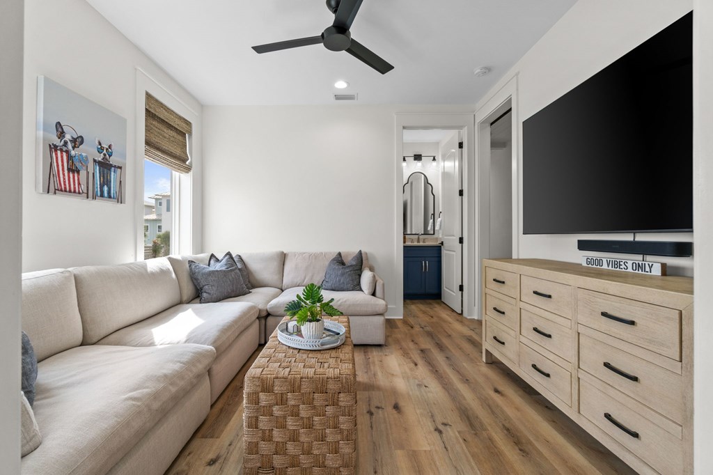 198 Monarch Beach Dr, Port St. Joe 32456