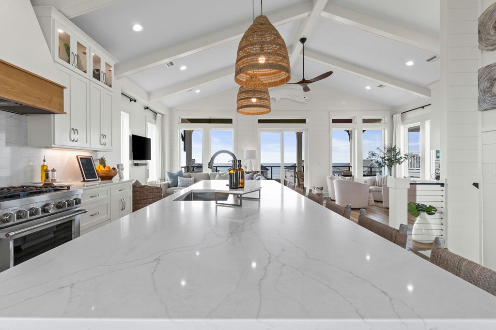 198 Monarch Beach Dr, Port St. Joe 32456