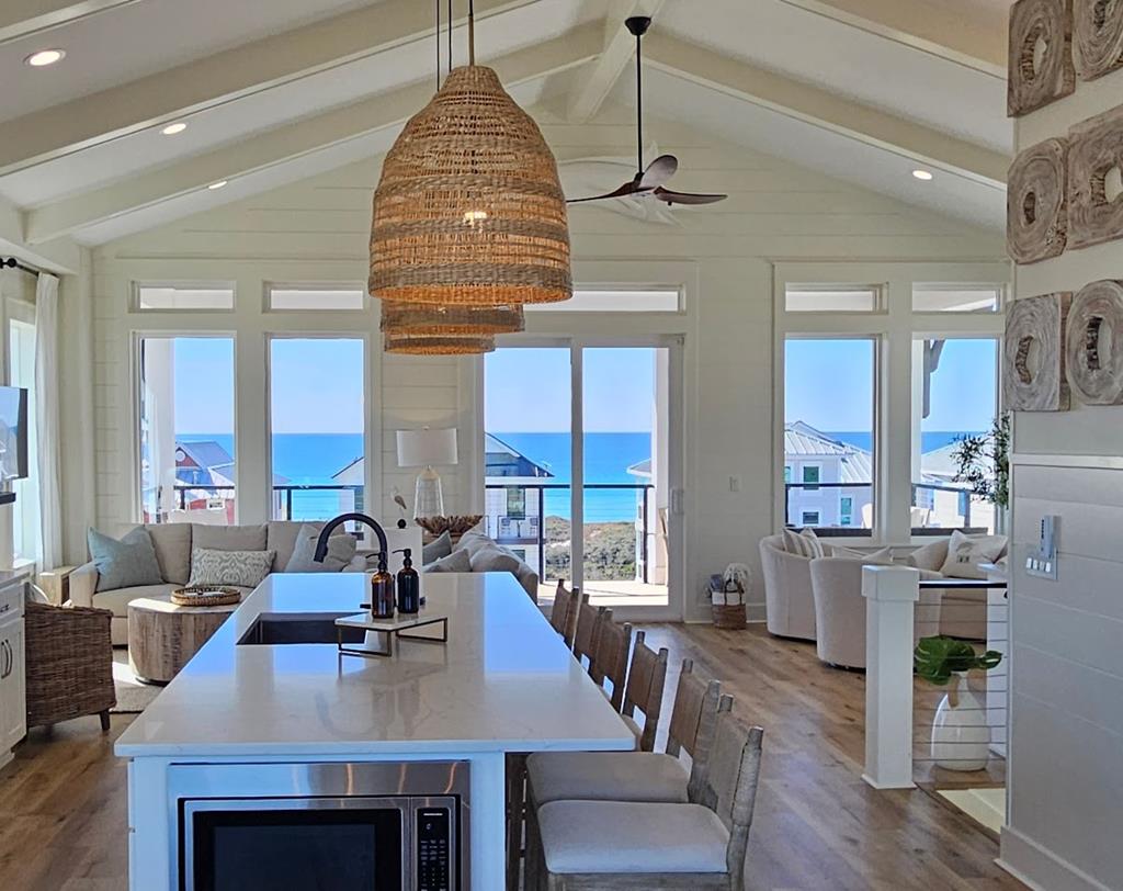 198 Monarch Beach Dr, Port St. Joe 32456