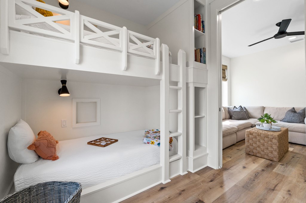 198 Monarch Beach Dr, Port St. Joe 32456