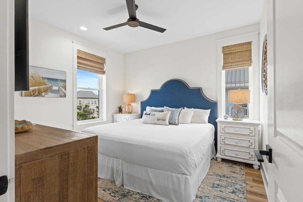 198 Monarch Beach Dr, Port St. Joe 32456