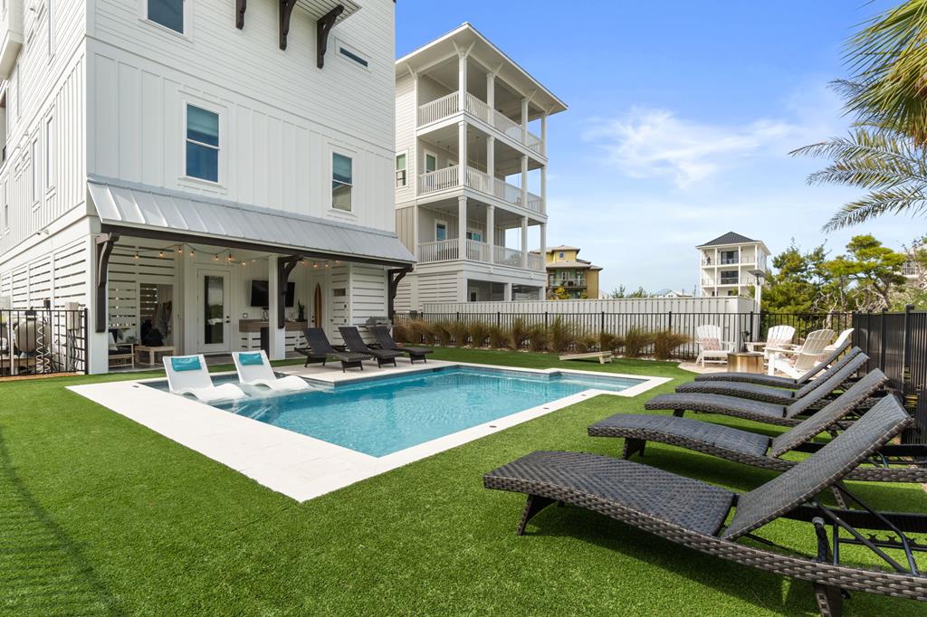 198 Monarch Beach Dr, Port St. Joe 32456