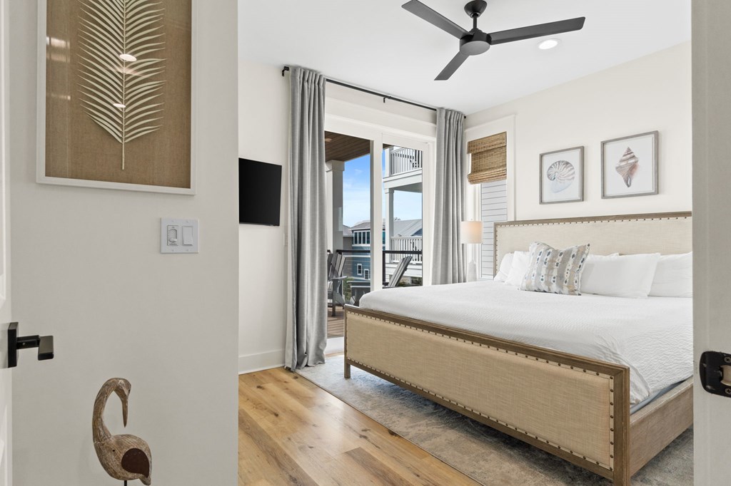 198 Monarch Beach Dr, Port St. Joe 32456