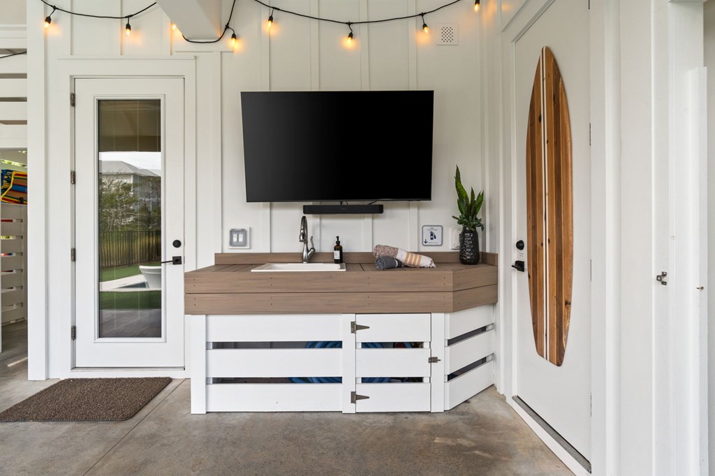 198 Monarch Beach Dr, Port St. Joe 32456