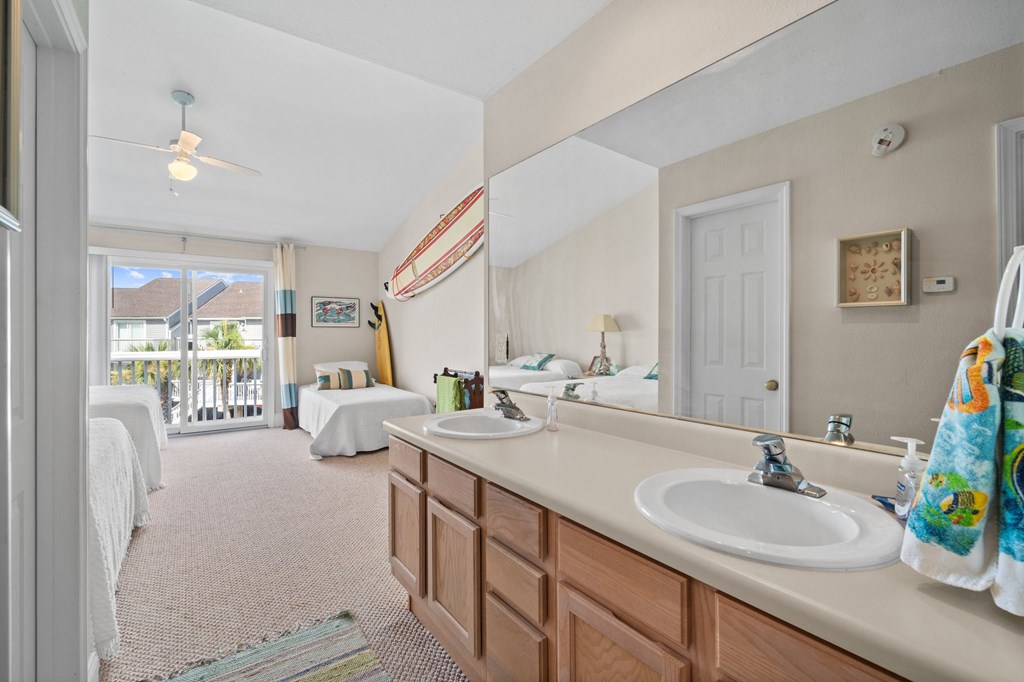 424 Barrier Dunes Dr, 32456