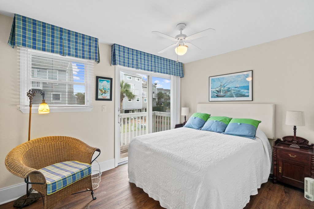 424 Barrier Dunes Dr, 32456