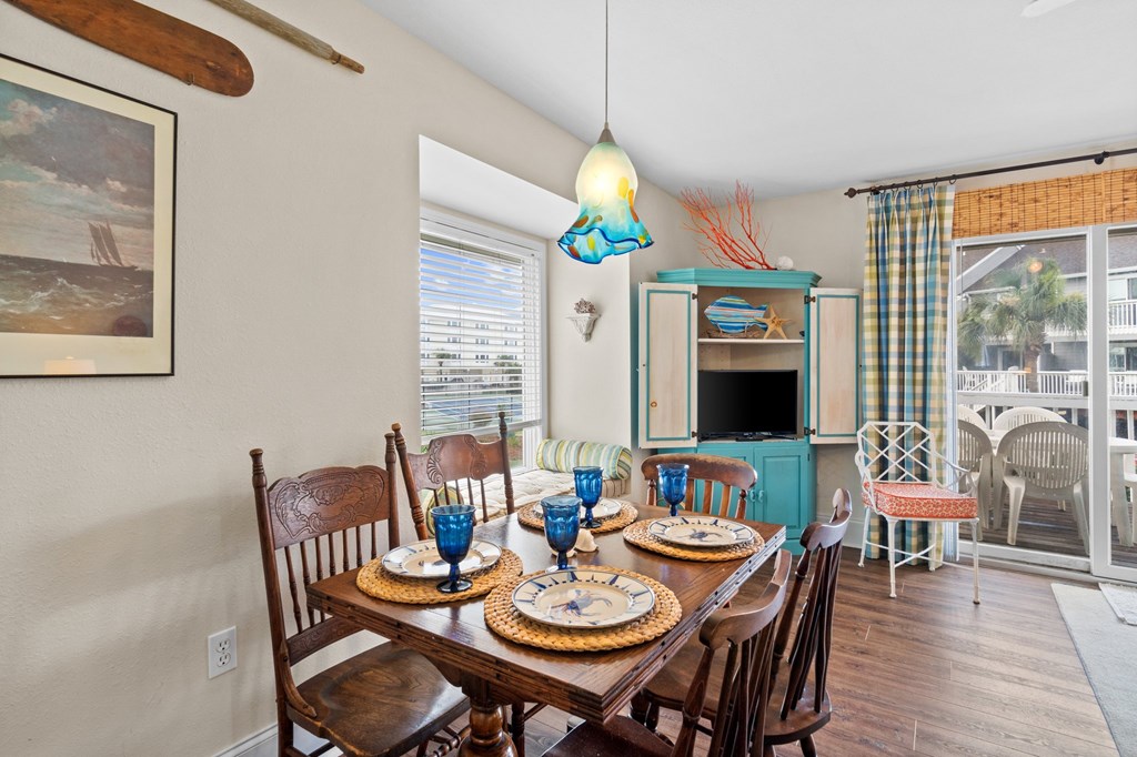 424 Barrier Dunes Dr, 32456