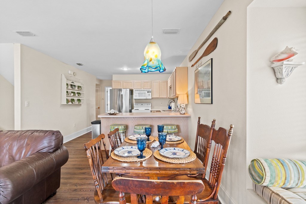 424 Barrier Dunes Dr, 32456