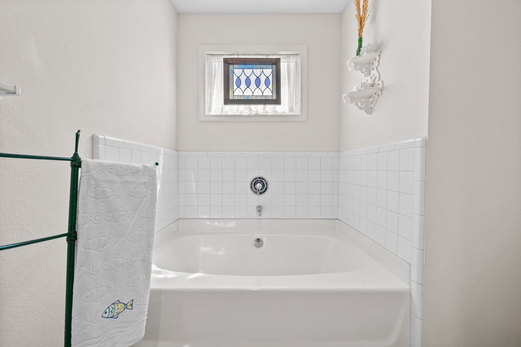 424 Barrier Dunes Dr, 32456