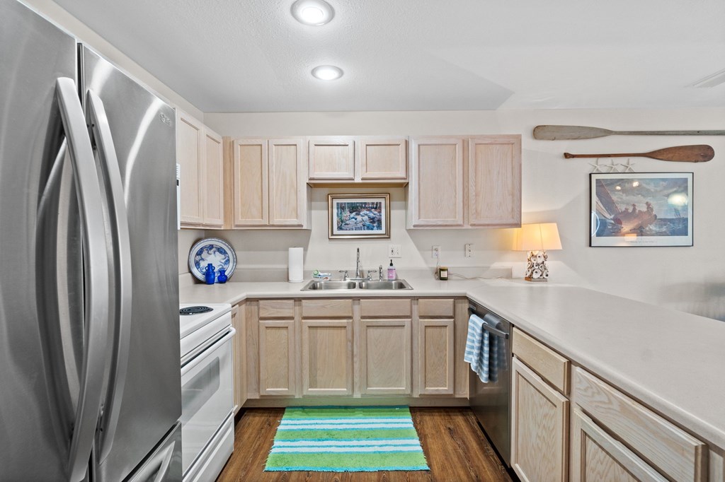 424 Barrier Dunes Dr, 32456