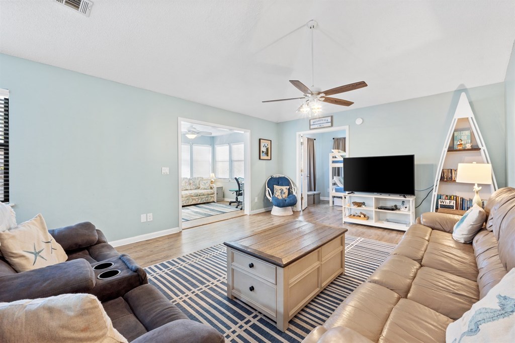 110 Boardwalk Ave, 32456