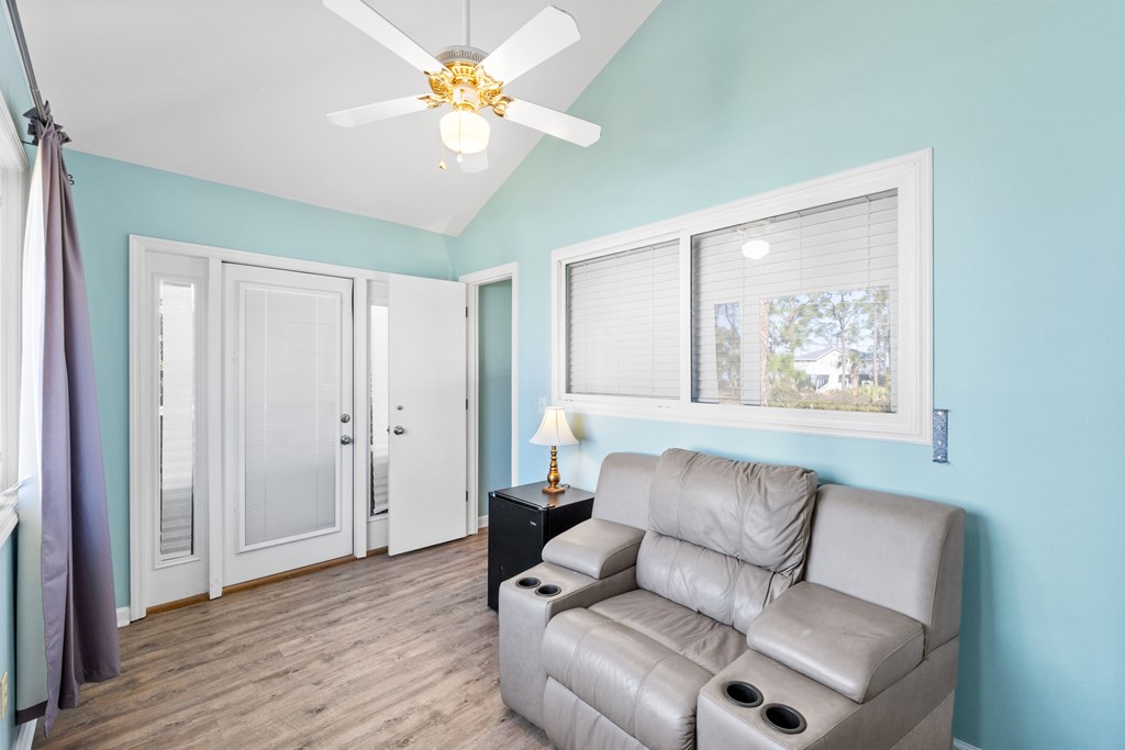 110 Boardwalk Ave, 32456