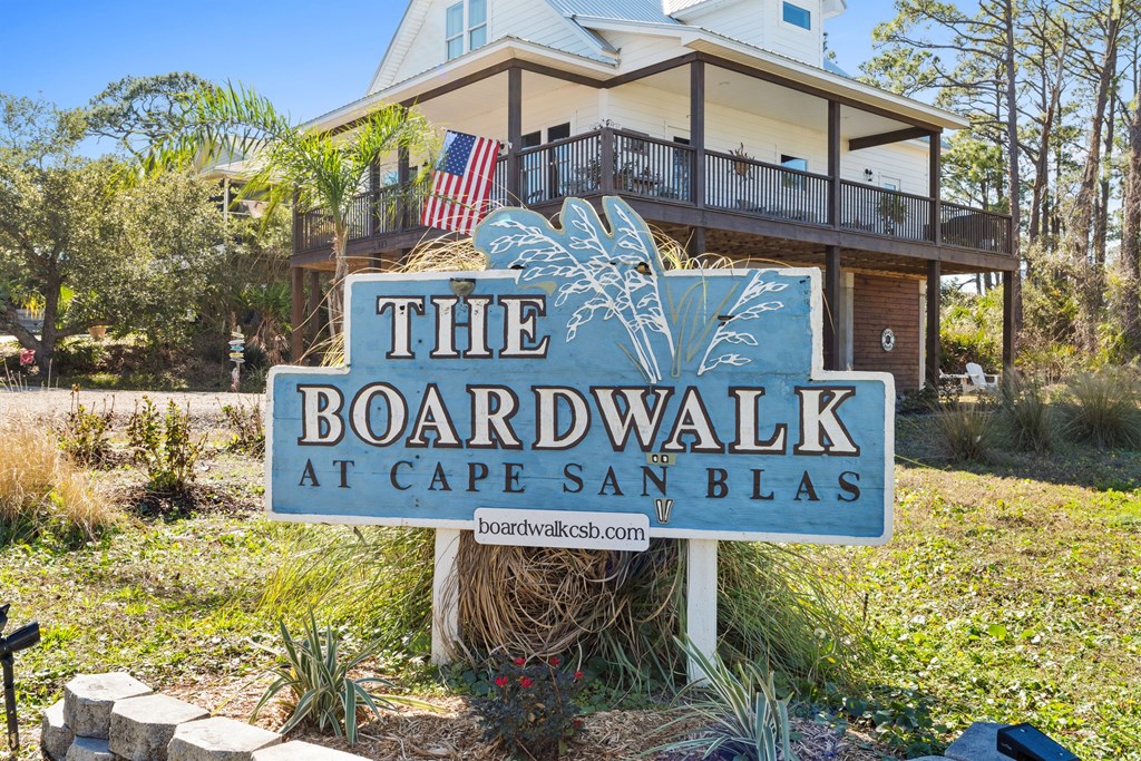 110 Boardwalk Ave, 32456