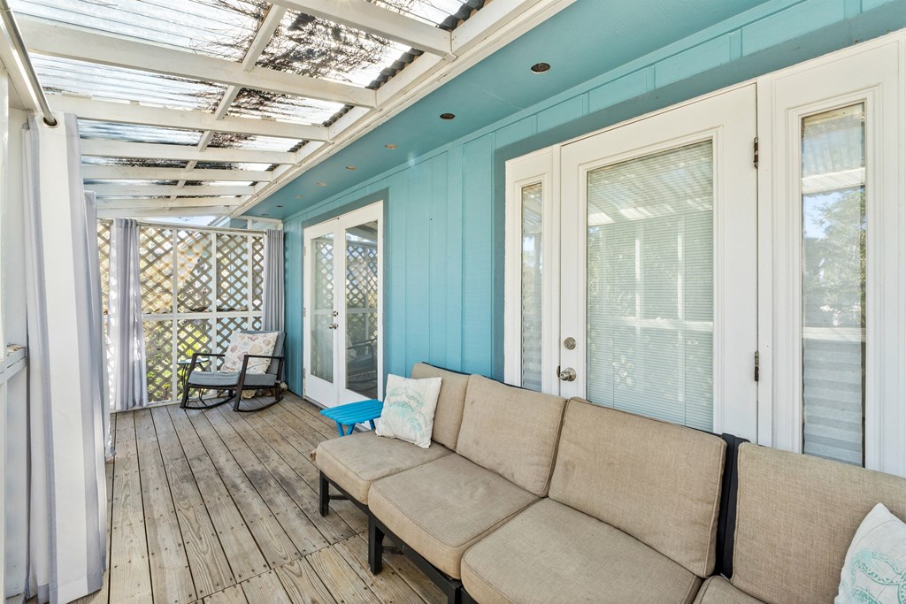 110 Boardwalk Ave, 32456