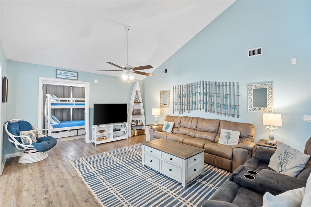 110 Boardwalk Ave, 32456