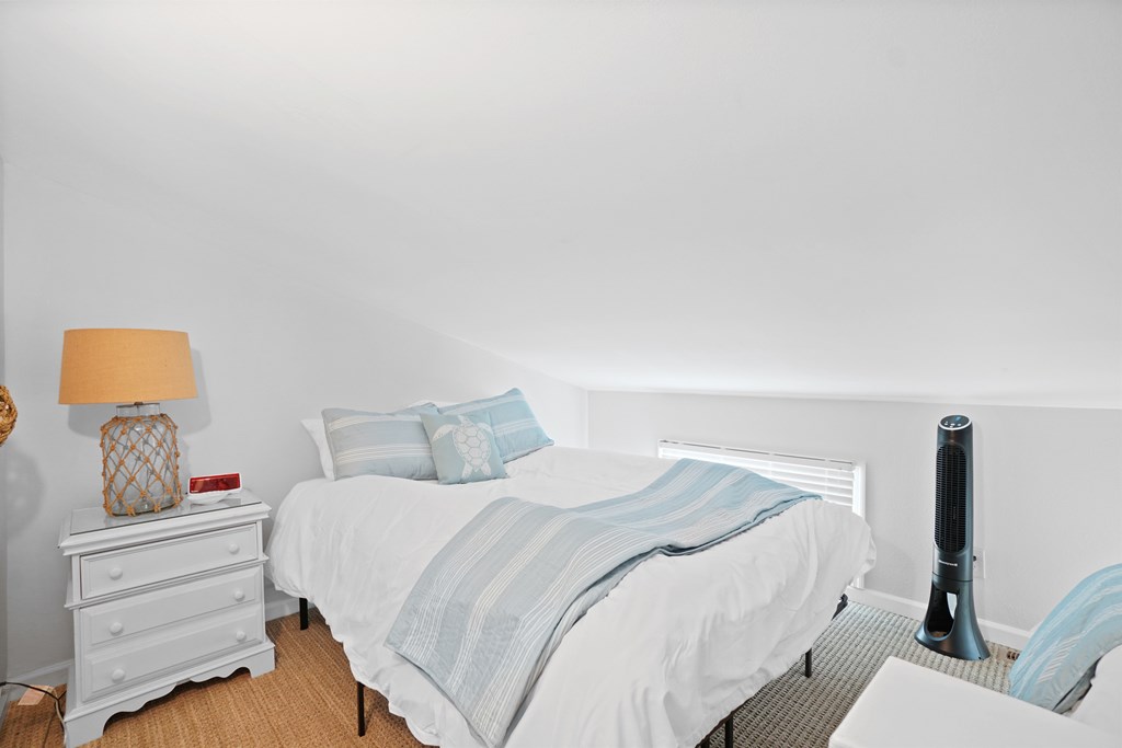 287 Myrtle Dr, 32456