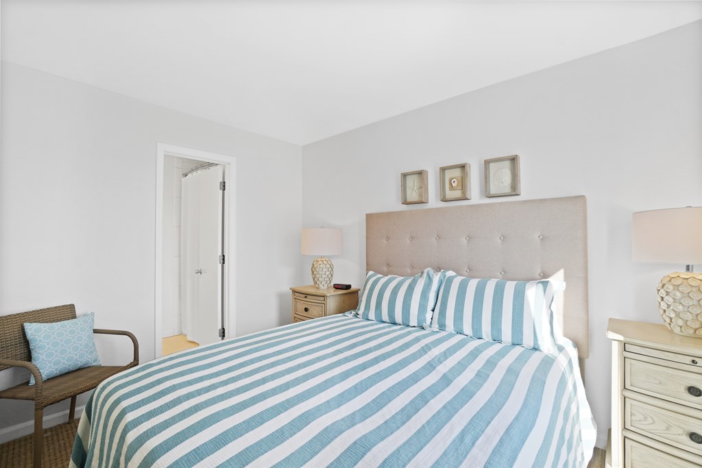 287 Myrtle Dr, 32456