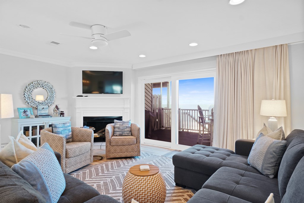 287 Myrtle Dr, 32456