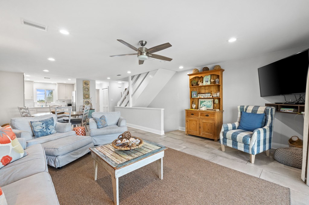 163 Sandpine Dr # 196, 32456 Unit: 196