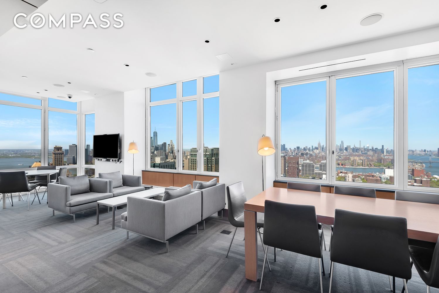 388 Bridge Street PH50D