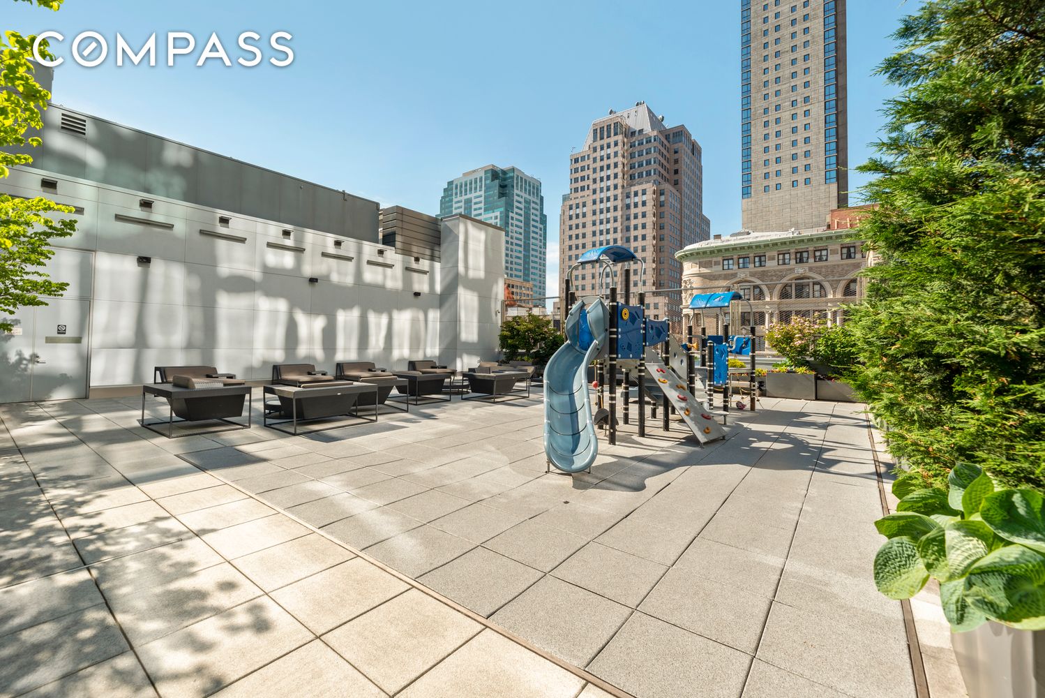 388 Bridge Street PH50D