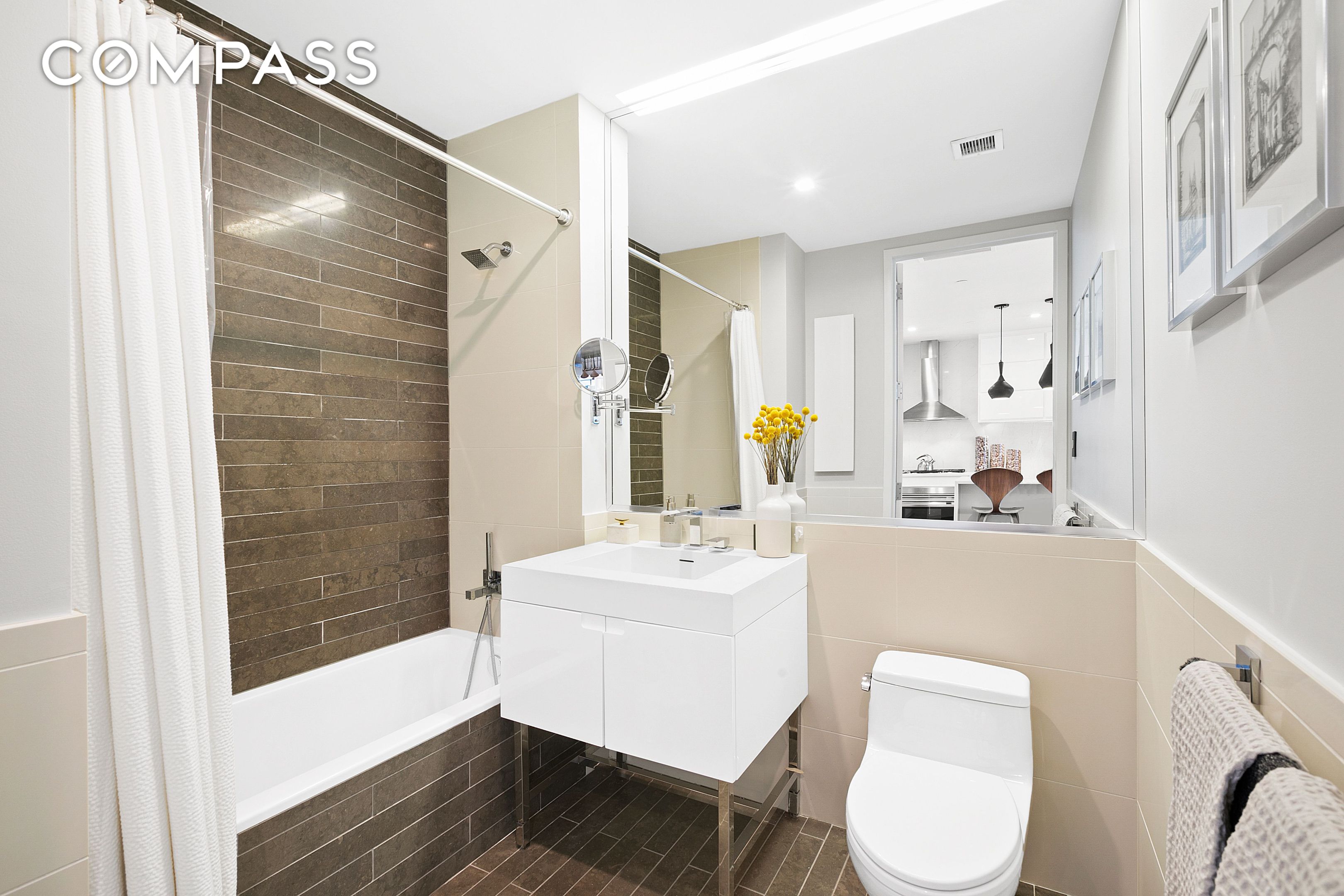 388 Bridge Street PH45AB