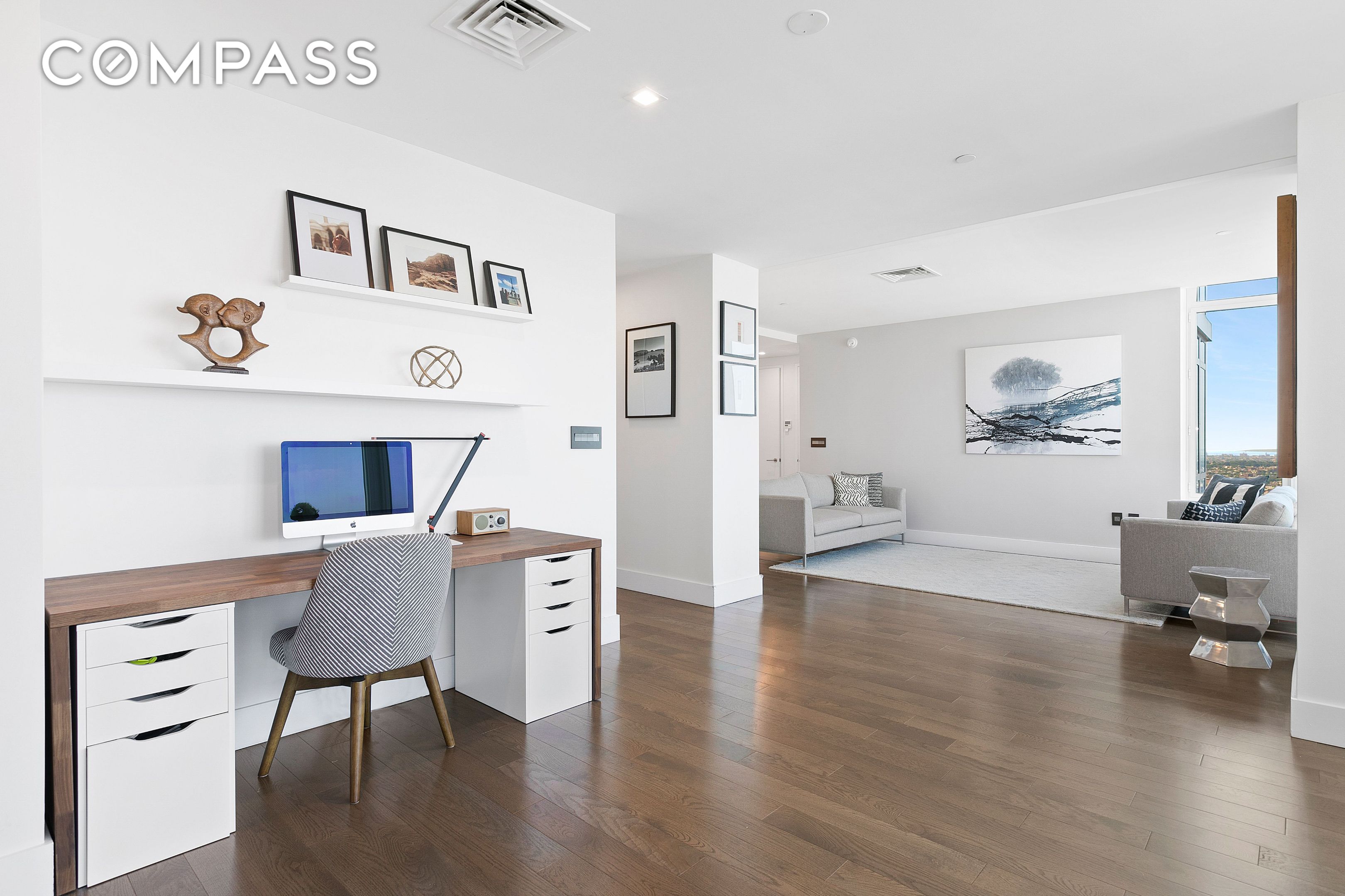 388 Bridge Street PH45AB