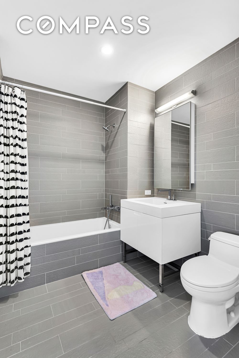 388 Bridge Street 39G