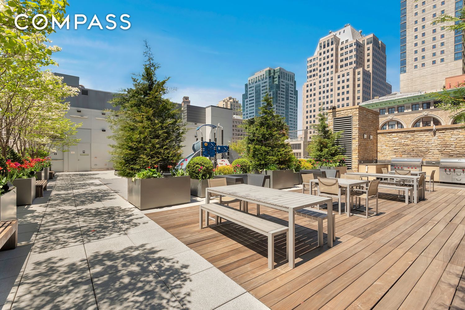 388 Bridge Street 39G