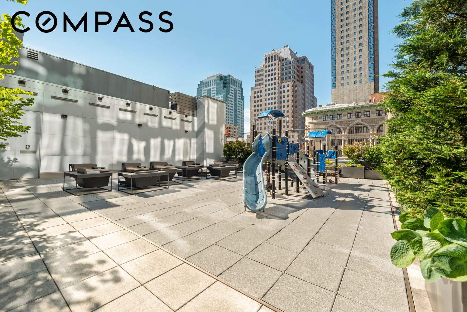388 Bridge Street 39G