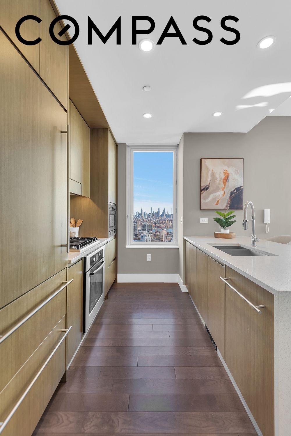 388 Bridge Street 39G