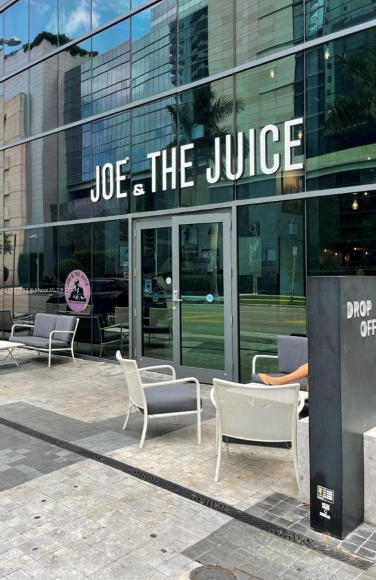 1451 Brickell Ave # 2502