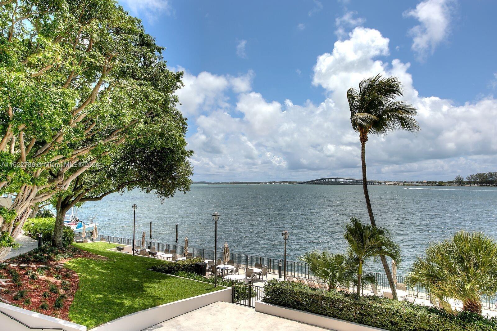 2333 Brickell Ave # 501