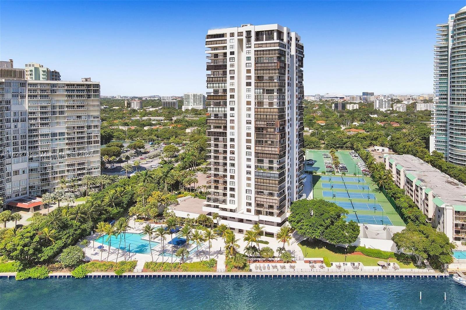 2333 Brickell Ave # 501