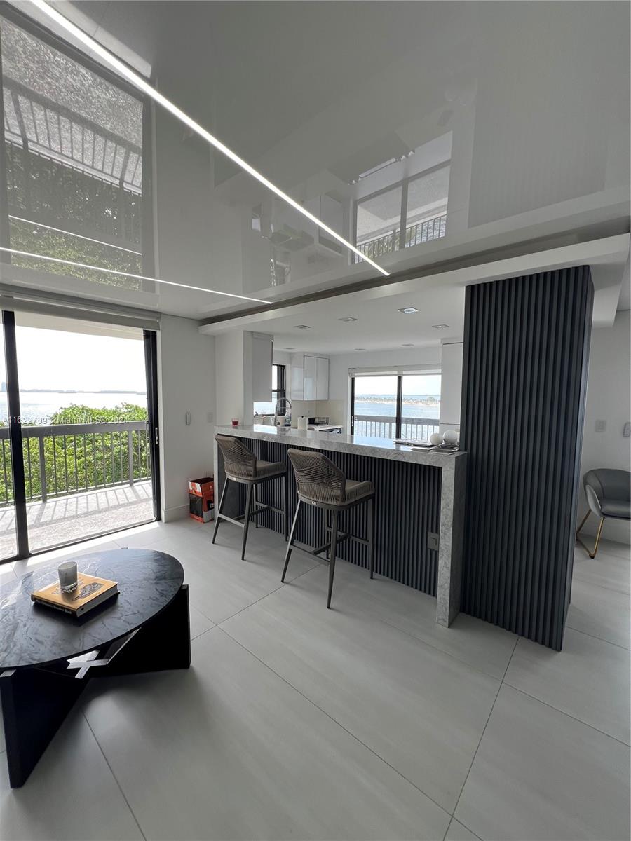 2333 Brickell Ave # 501
