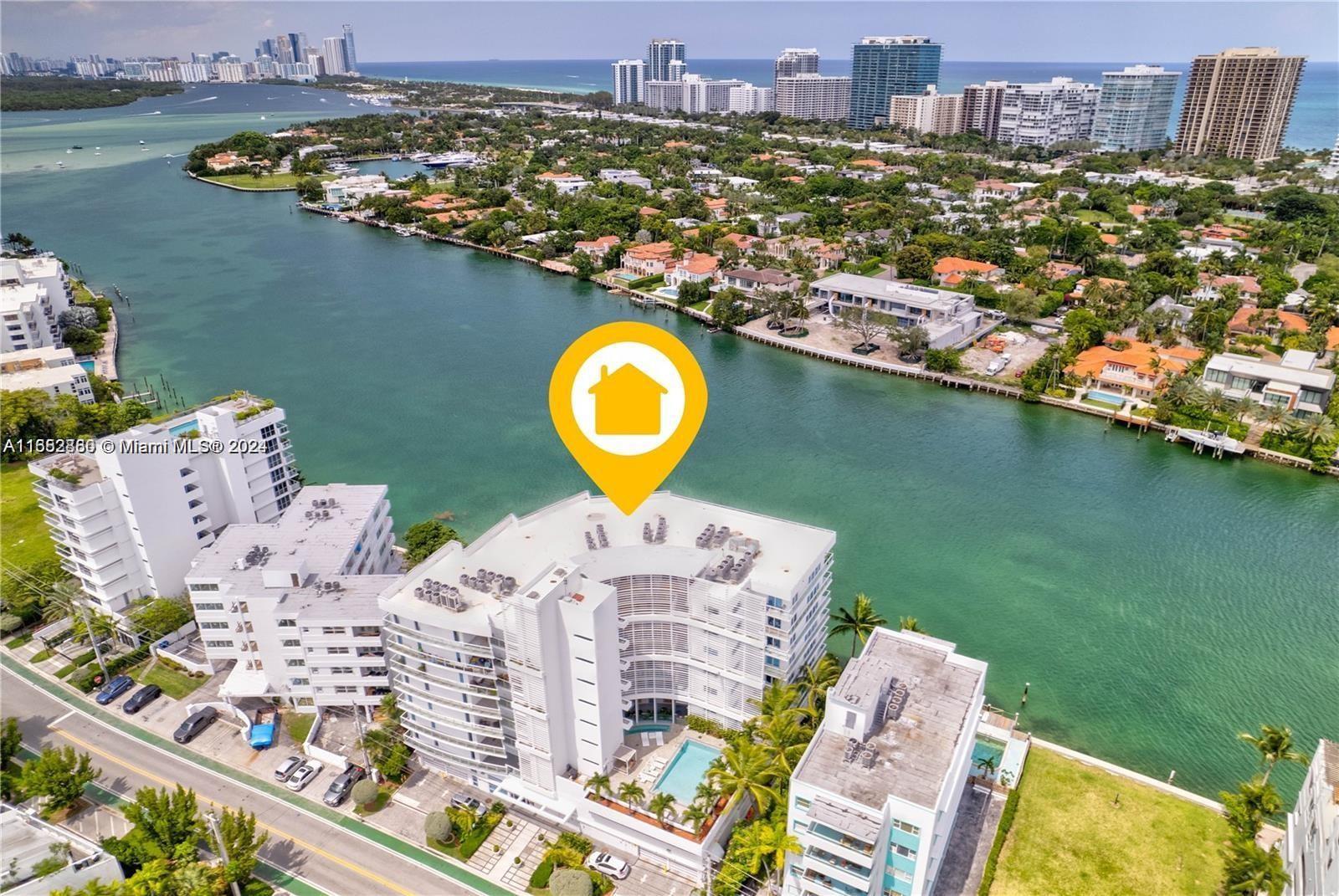 9821 E Bay Harbor Dr # 805