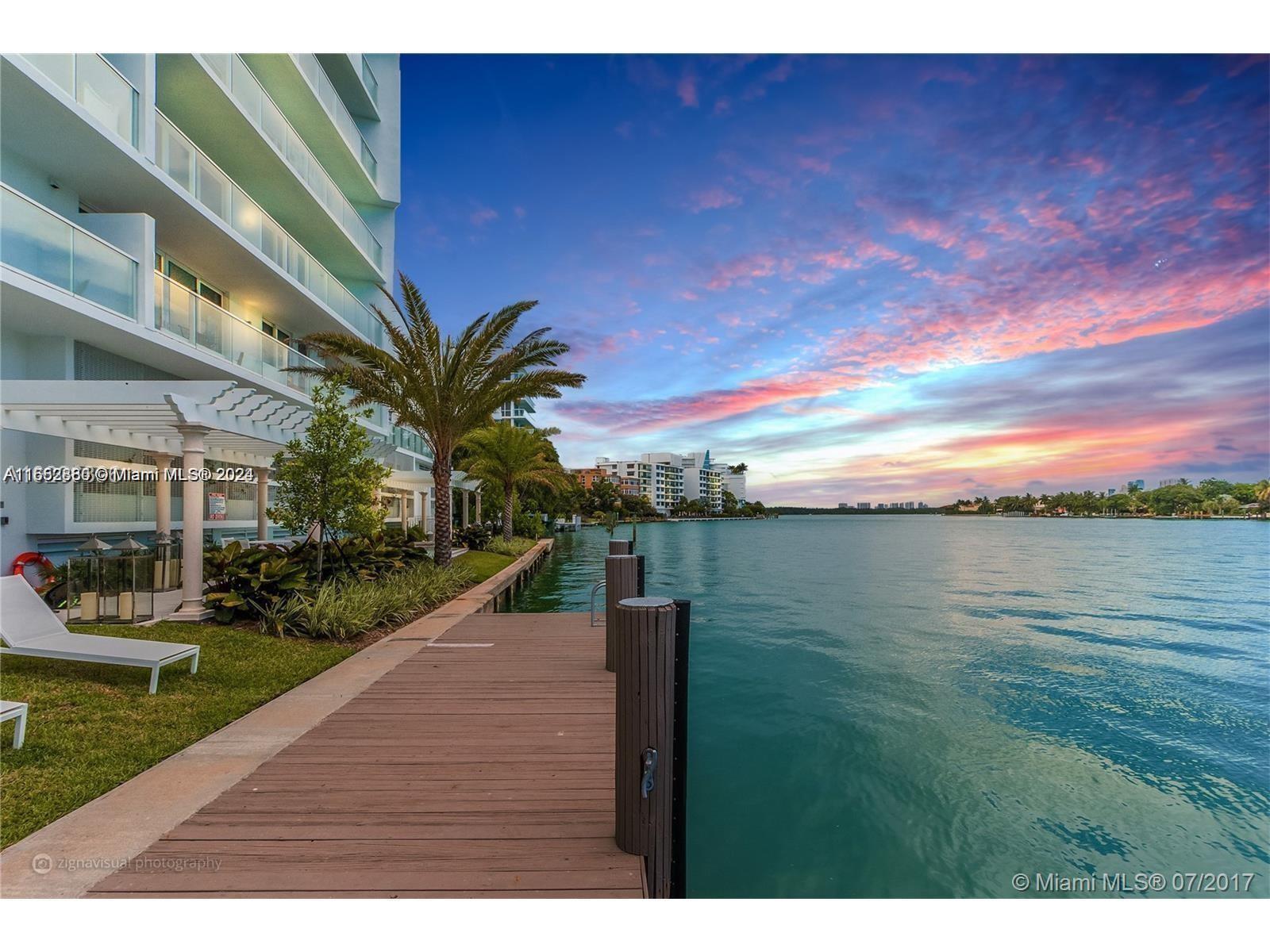 9821 E Bay Harbor Dr # 805